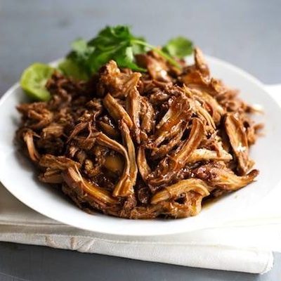 Honey Glazed Crockpot Chicken Adobo - simple pantry ingredients, hardly any hands-on time, 200 calories. | https://belly-gone.today